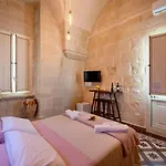 Pensionat Mioe 4*